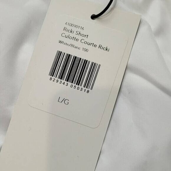 Karma‎ Ricki Short in White - Size Large - Picture 5 of 8
